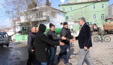 KEPSUT’TAN AFETZEDELERE CANLI HAYVAN BAĞIŞI