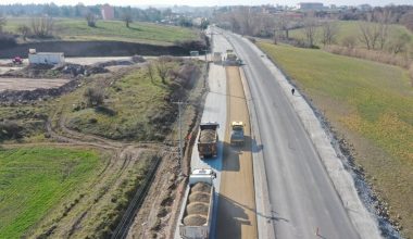 İVRİNDİ’DE ÜSTYAPI ÇALIŞMALARI HIZ KAZANDI