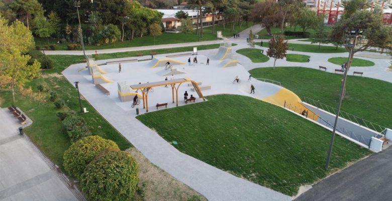 Başkan Yılmaz’dan gençlere skate park